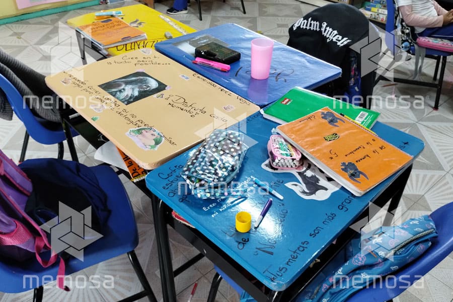 mesas escolares para primaria con papelera marca memosa